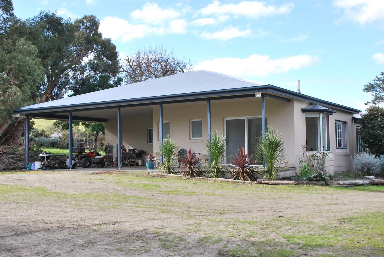 Back Valley Farmstay Bed And Breakfast Victor Harbor Exteriér fotografie